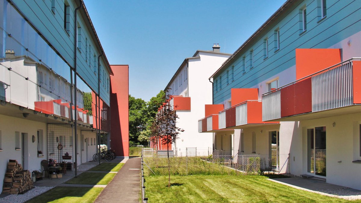 Vorgartenstraße