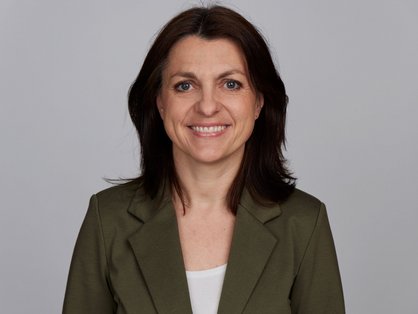 Portraitfoto Mitarbeiterin