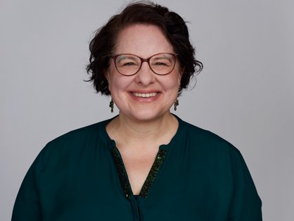 Portraitfoto Mitarbeiterin