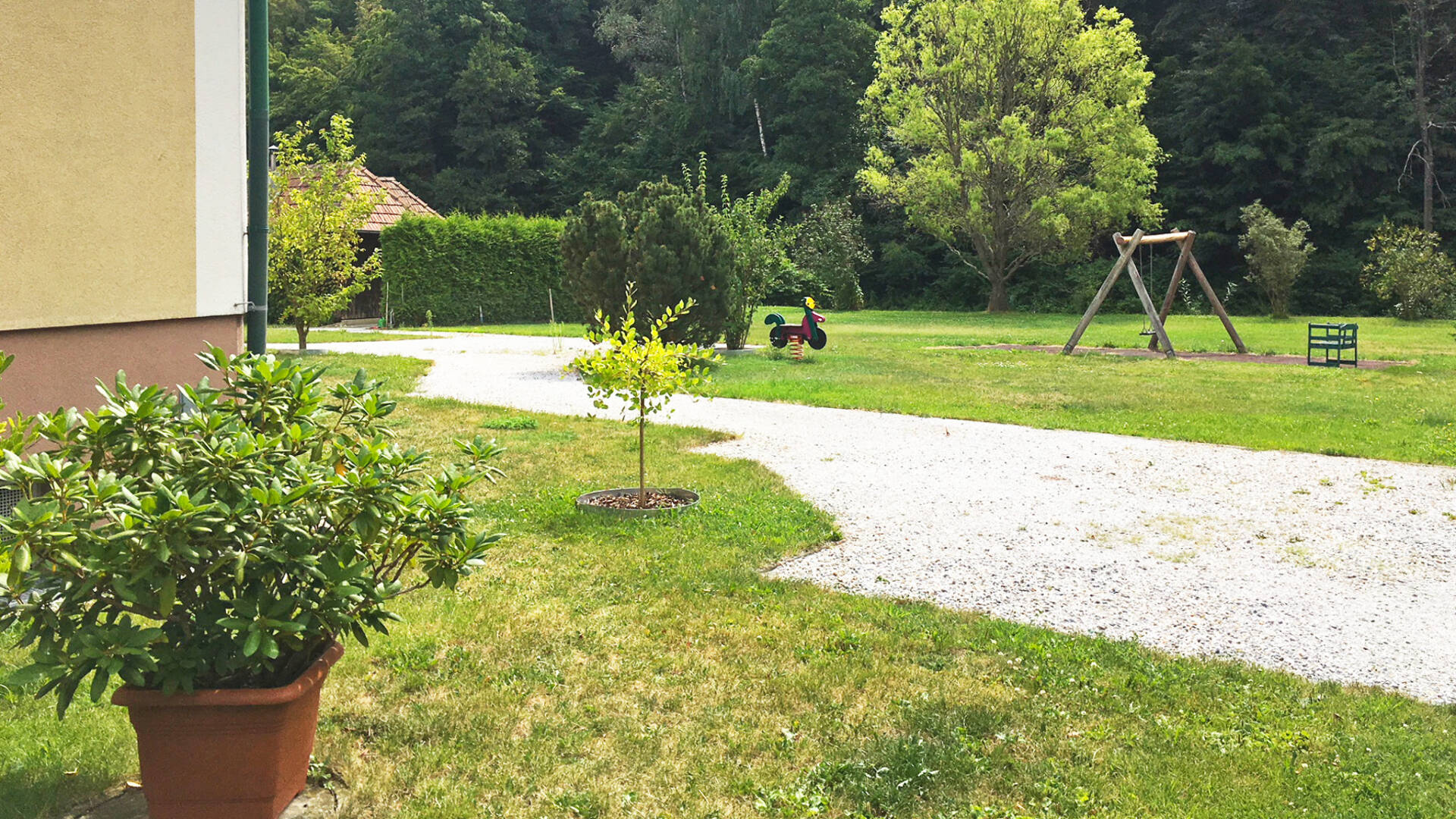 Grünfläche Unterm Hals 19 Grünfläche Unterm Hals 19