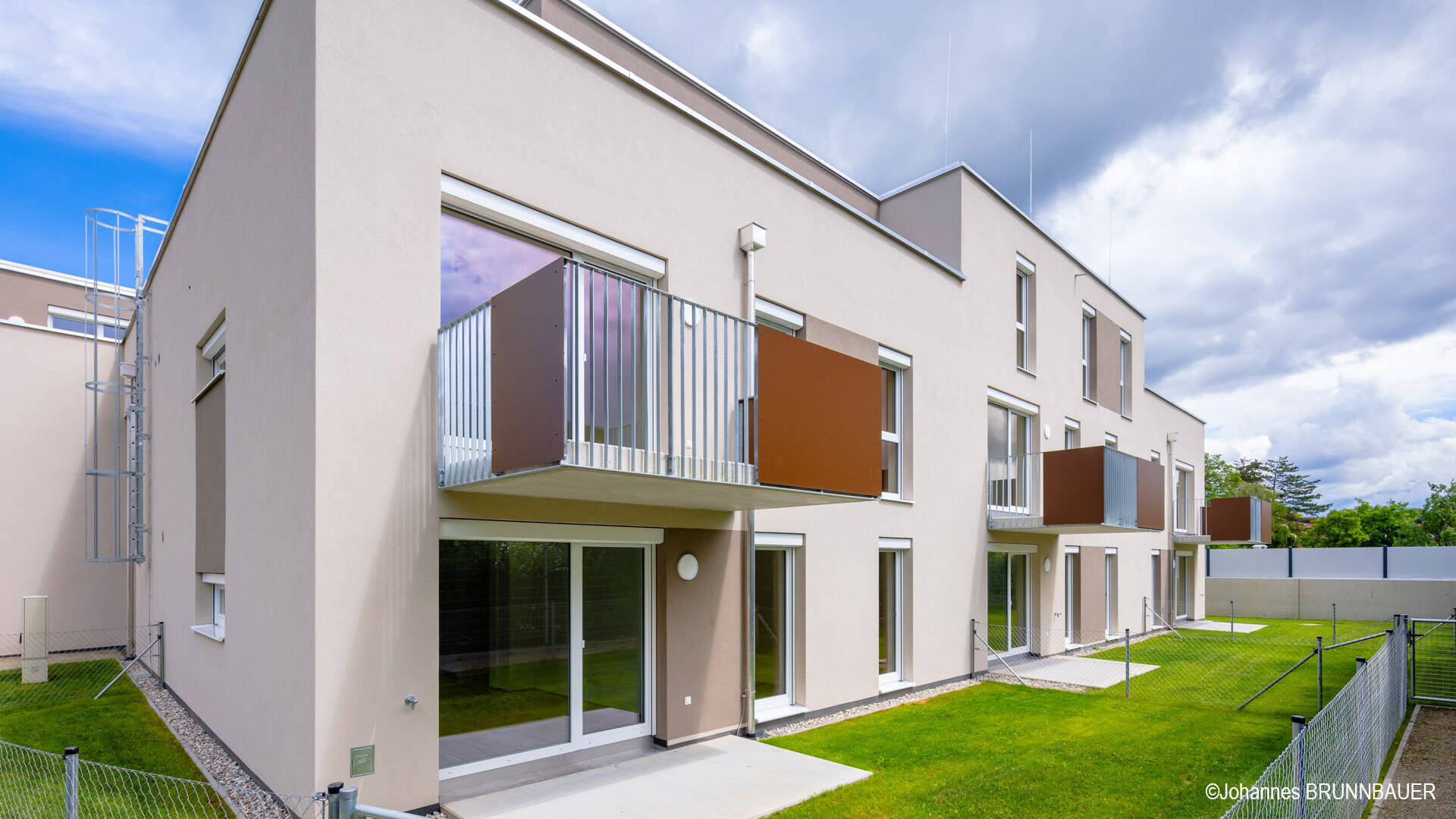 Bahnstraße 19 (2) Bahnstraße 19 (2)