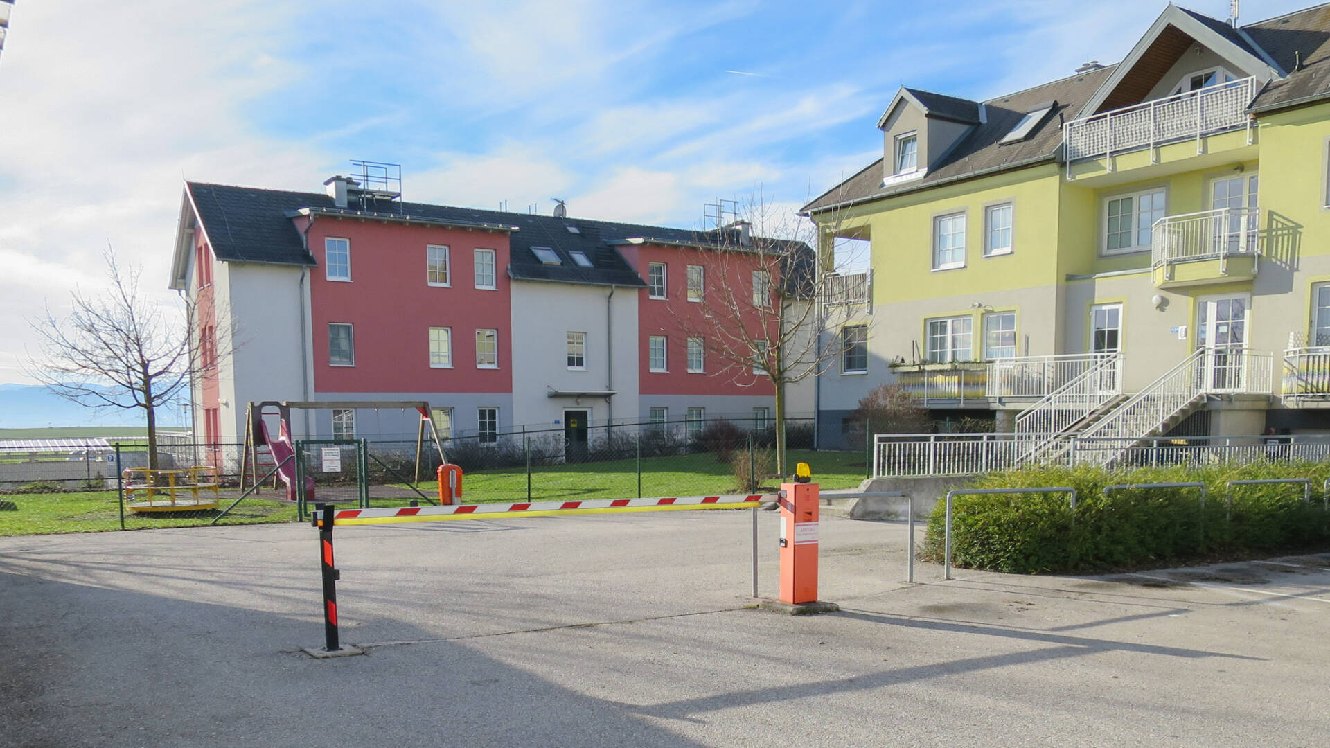 Kleinbergstraße Außenfoto Kleinbergstraße Außenfoto
