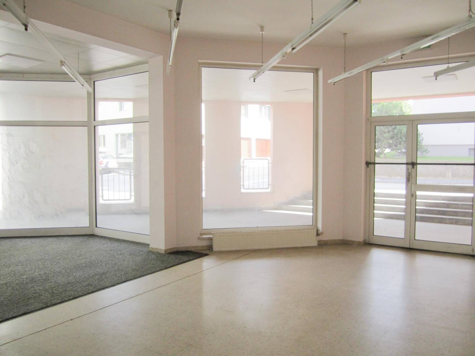 Geschäftsfläche Geschäftsfläche