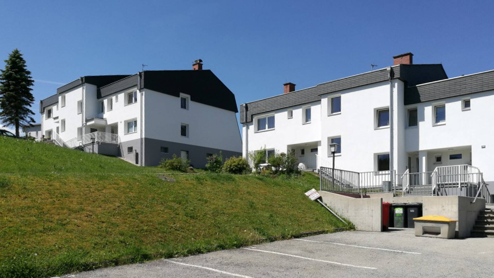 Außenfoto Wohnhausanlage Außenfoto Wohnhausanlage