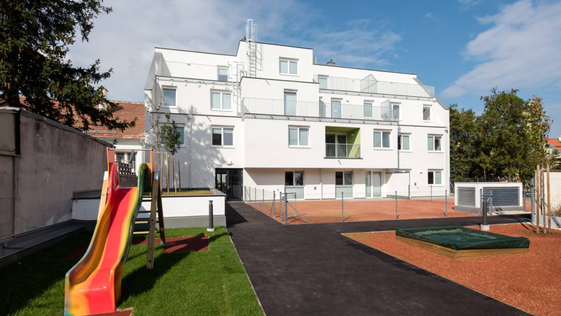 Leo Mathauser Gasse Außenfoto